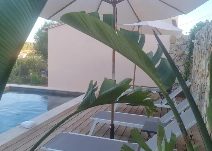 Villa Manoa